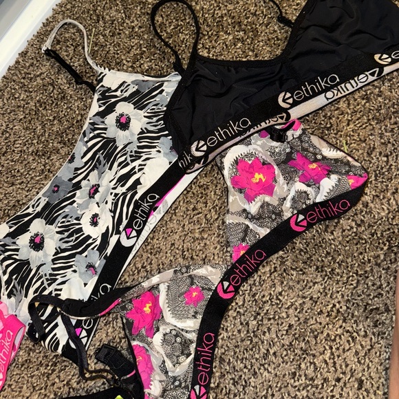 Ethika bras small - Picture 2 of 3